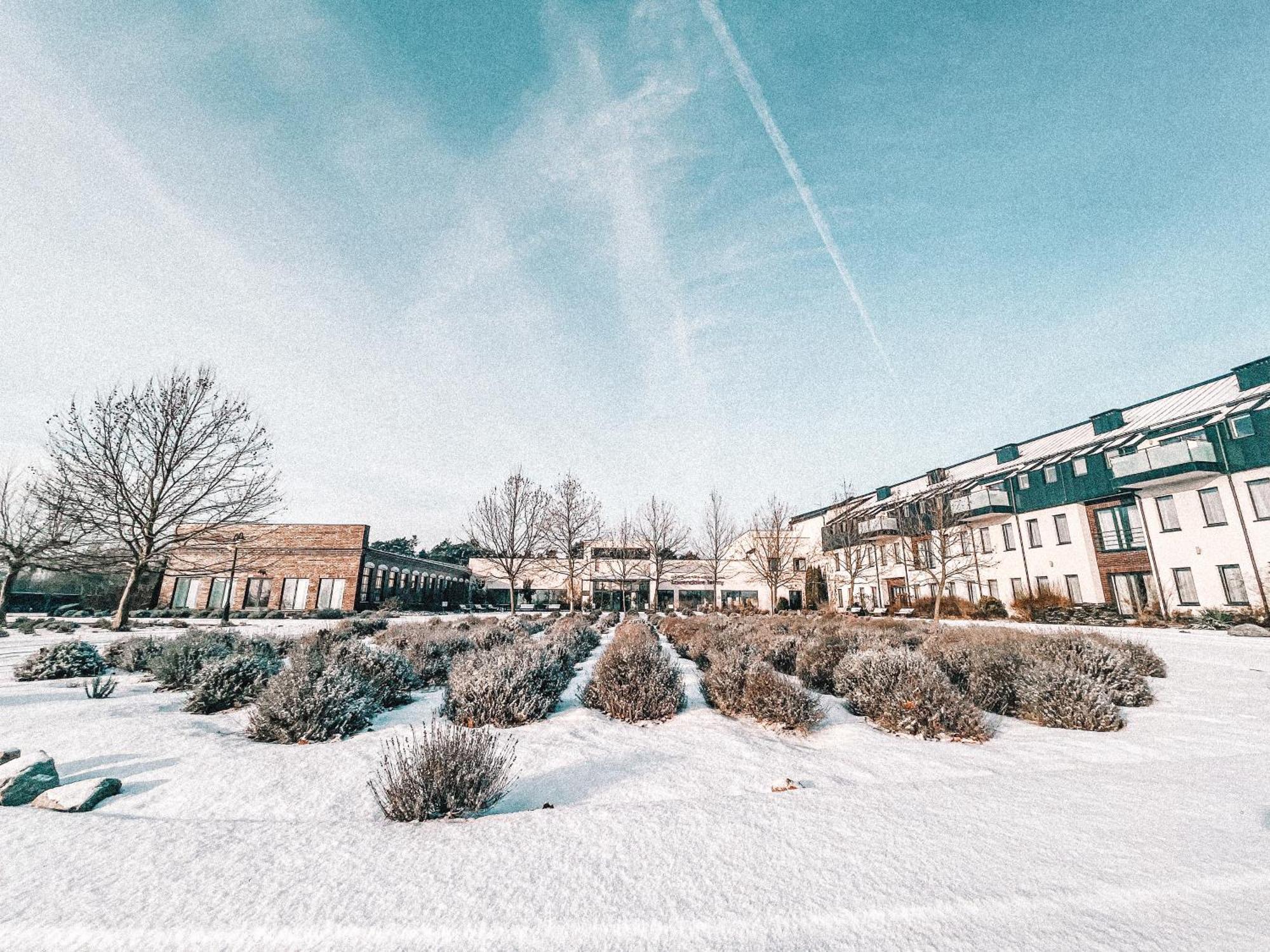 Lawendowe Termy Hotel Uniejow Exterior foto
