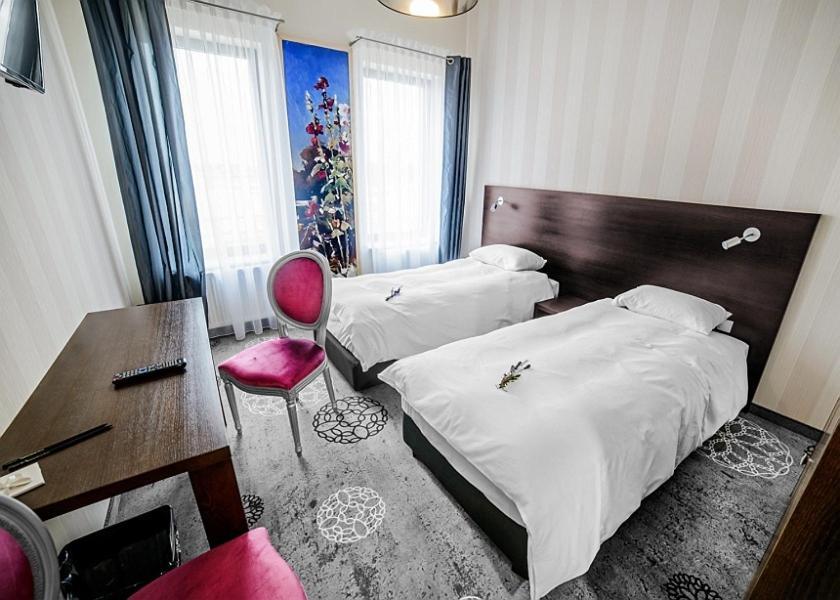 Lawendowe Termy Hotel Uniejow Quarto foto